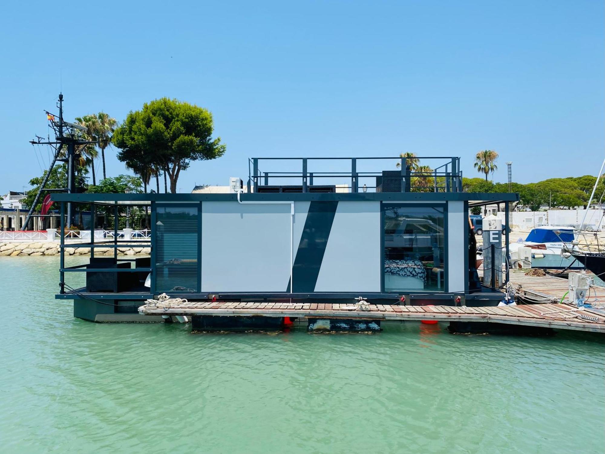 מלון אל פוארטו דה סנטה מריה Houseboat Cadiz El Puerto - Casa Flotante מראה חיצוני תמונה